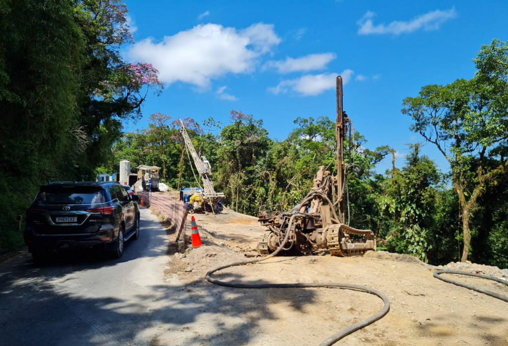 DER PR terá operação Pare e Siga 24 horas por dia na Estrada da