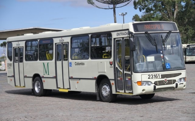 ônibus passe escolar colombo