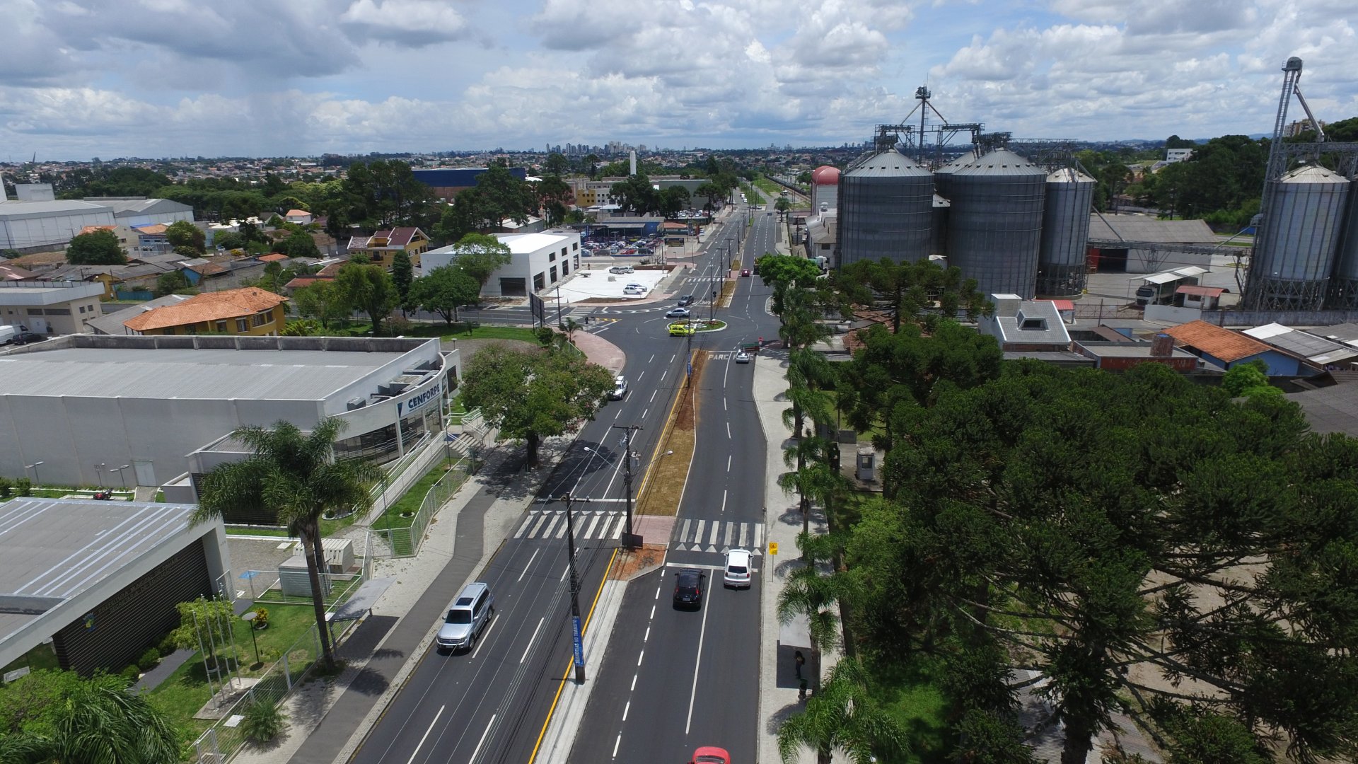 avenida iraí Pinhais