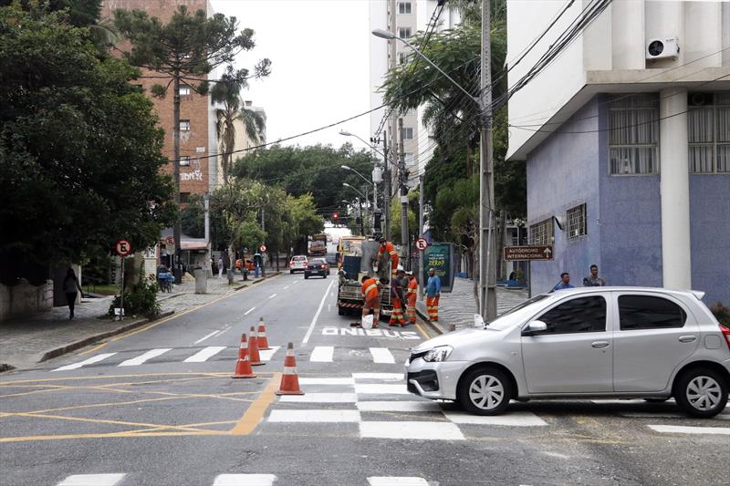 fiscalização centro Rua Alfredo Bufren