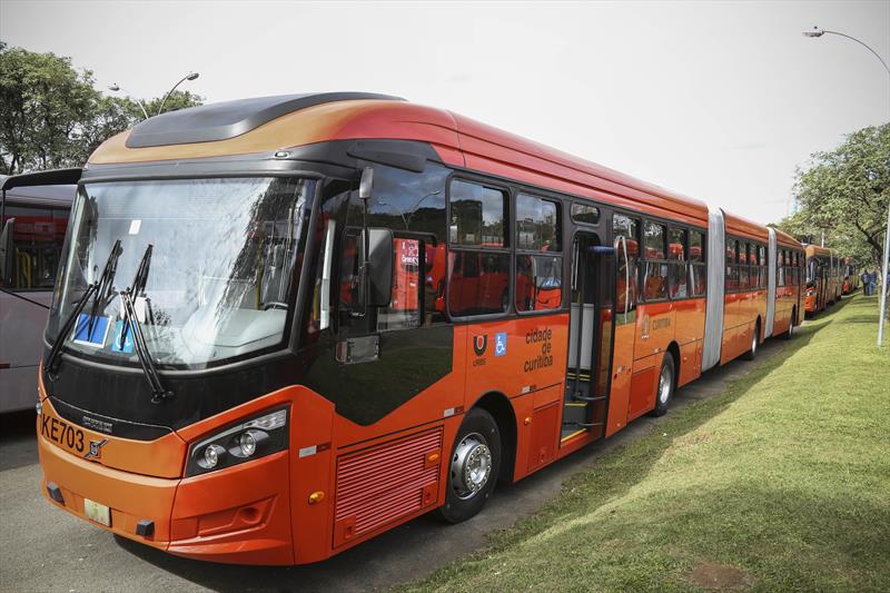 Novos ônibus do transporte coletivo para a cidade e para o Boqueirão