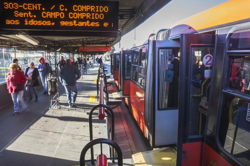 Importunação Ônibus em Curitiba Transporte Coletivo