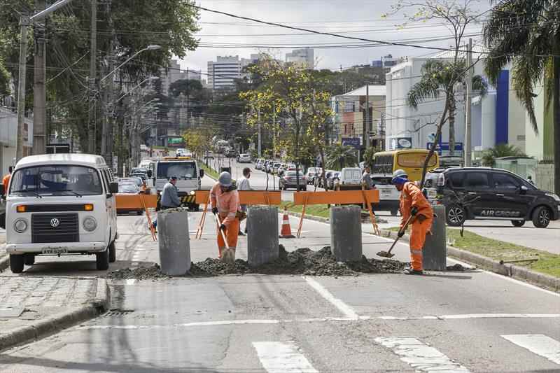 Funcionários na trincheira