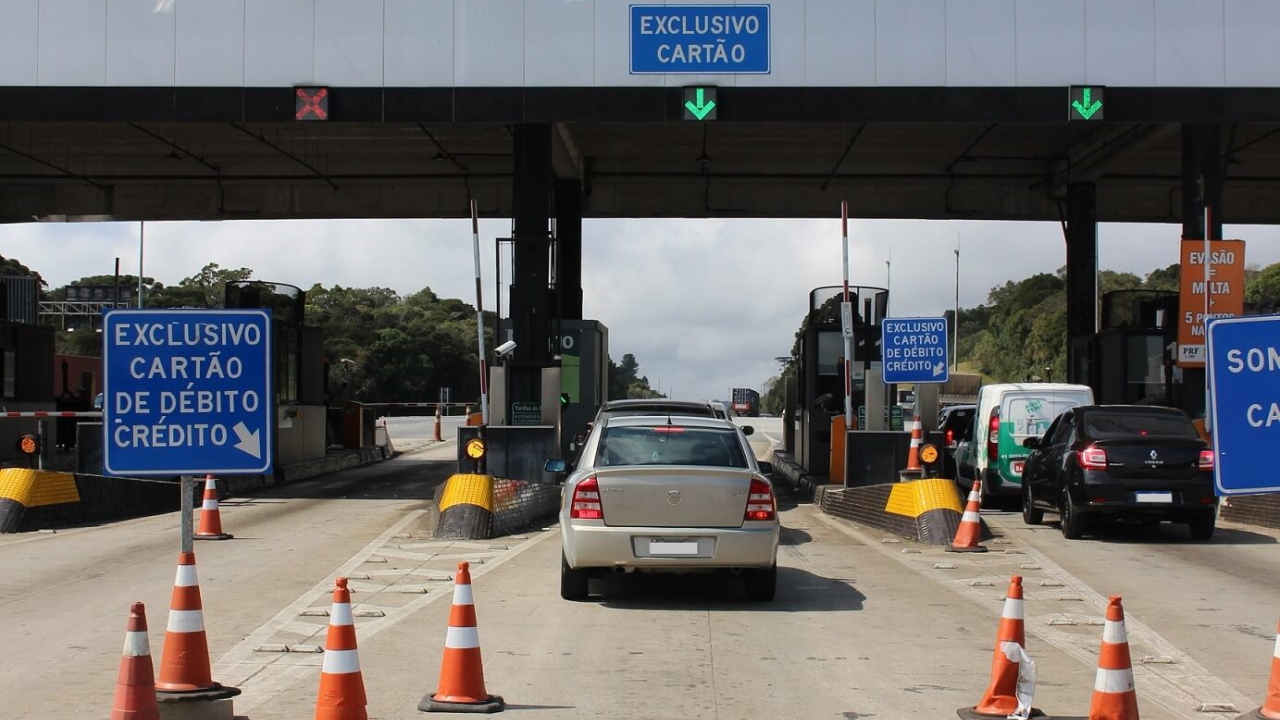 Cabine de pedágio autoatendimento