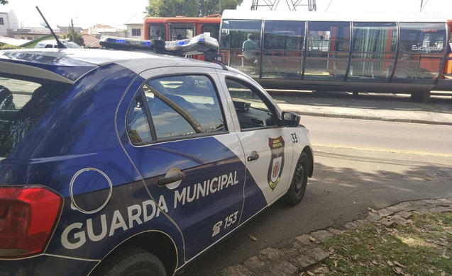 estação-tubo Praça Eufrásio Correia