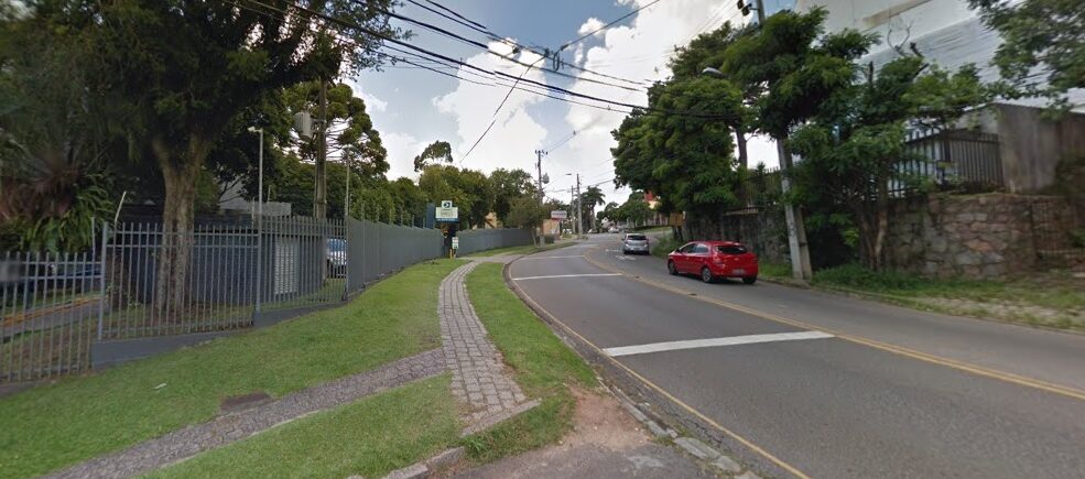 Avenida Cândido Hartmann