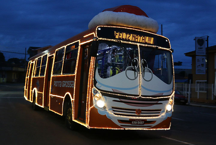 Viação Campos Gerais Ônibus Natalino