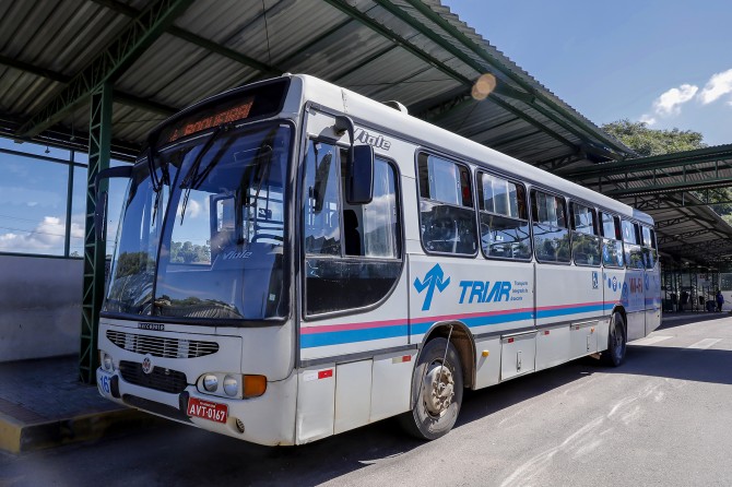 Tietê - Onças Ônibus de Araucária Gralha Azul