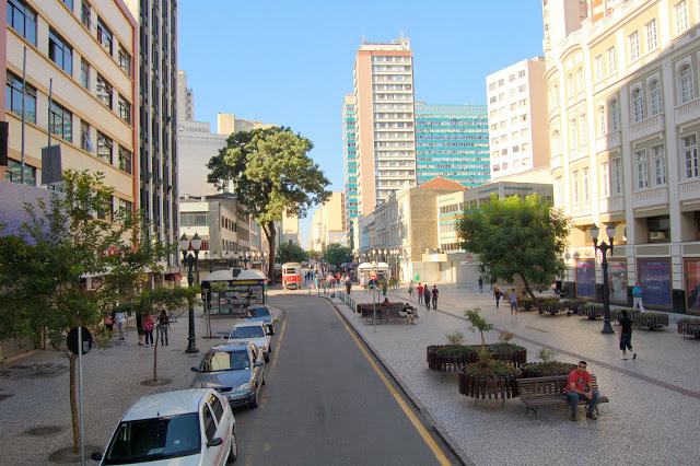 Avenida Luiz Xavier Centro