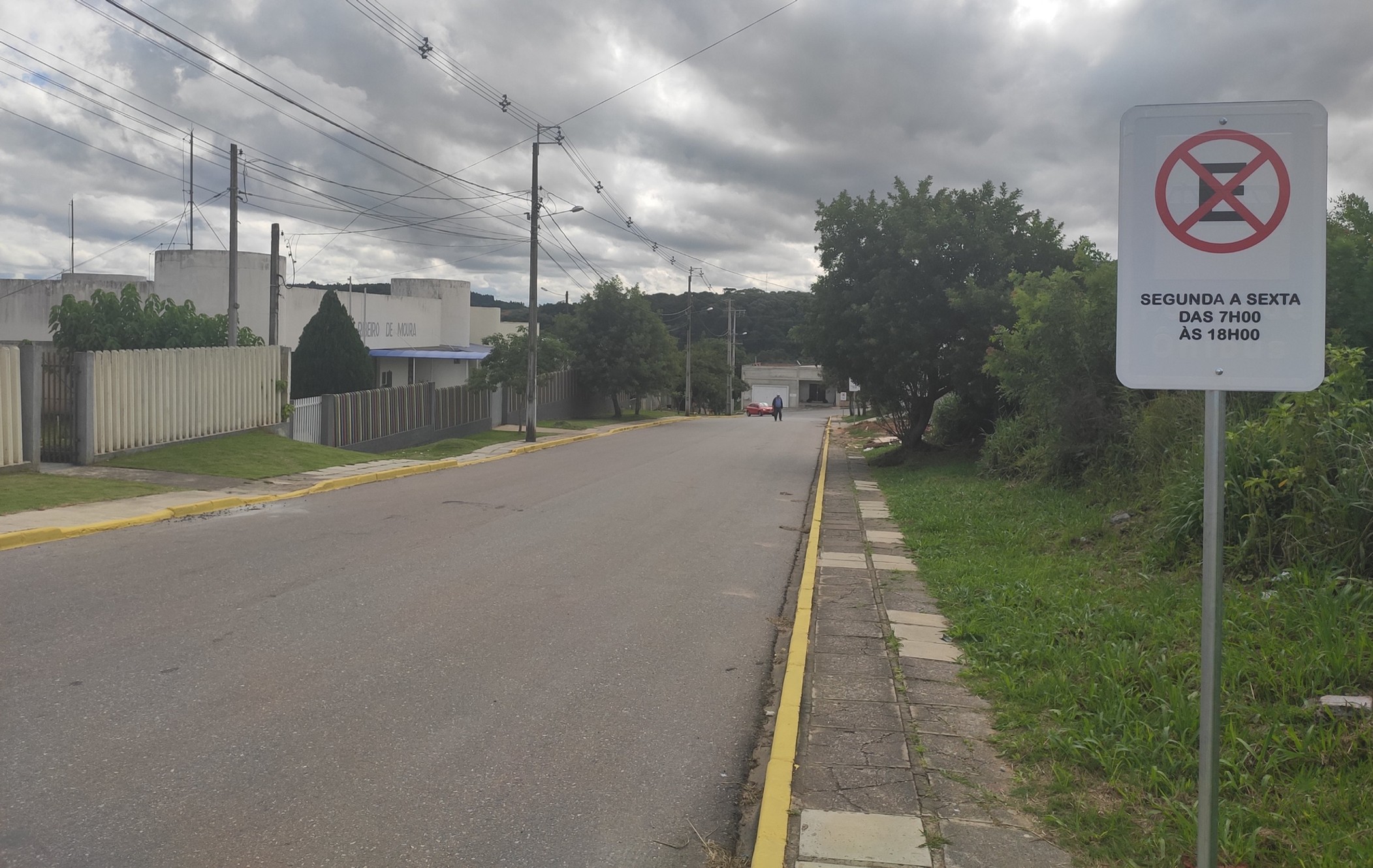 Rua da Independência em Quitandinha