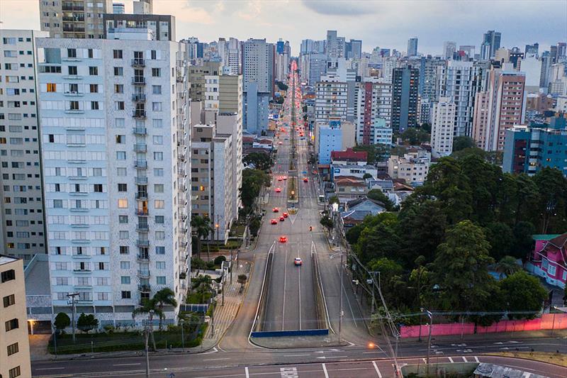 Avenida Visconde Guarapuava