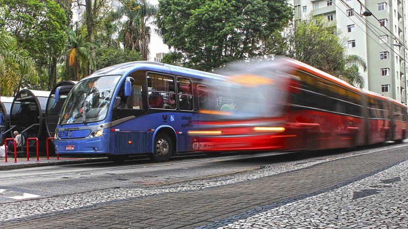 Azul Vermelho