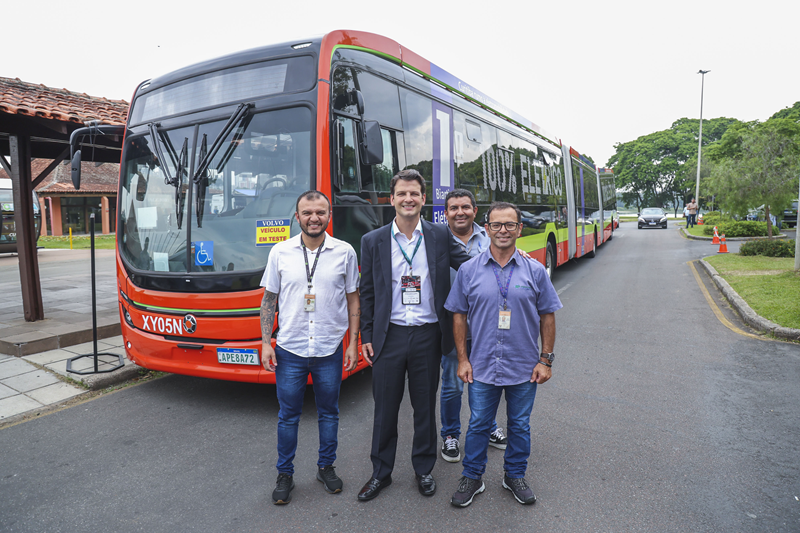 ônibus elétricos curitiba pimentel