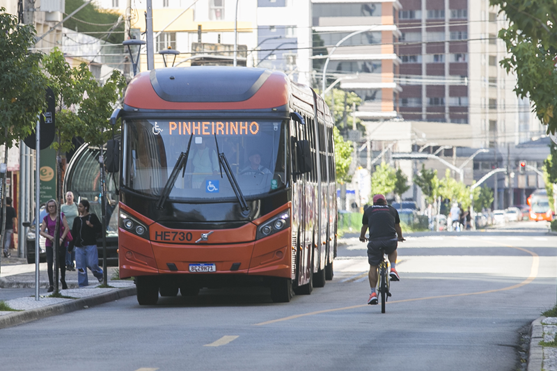 pinheirinho ônibus