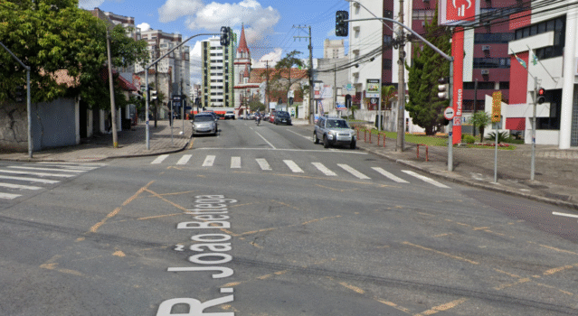 Rua João Bettega no Portão