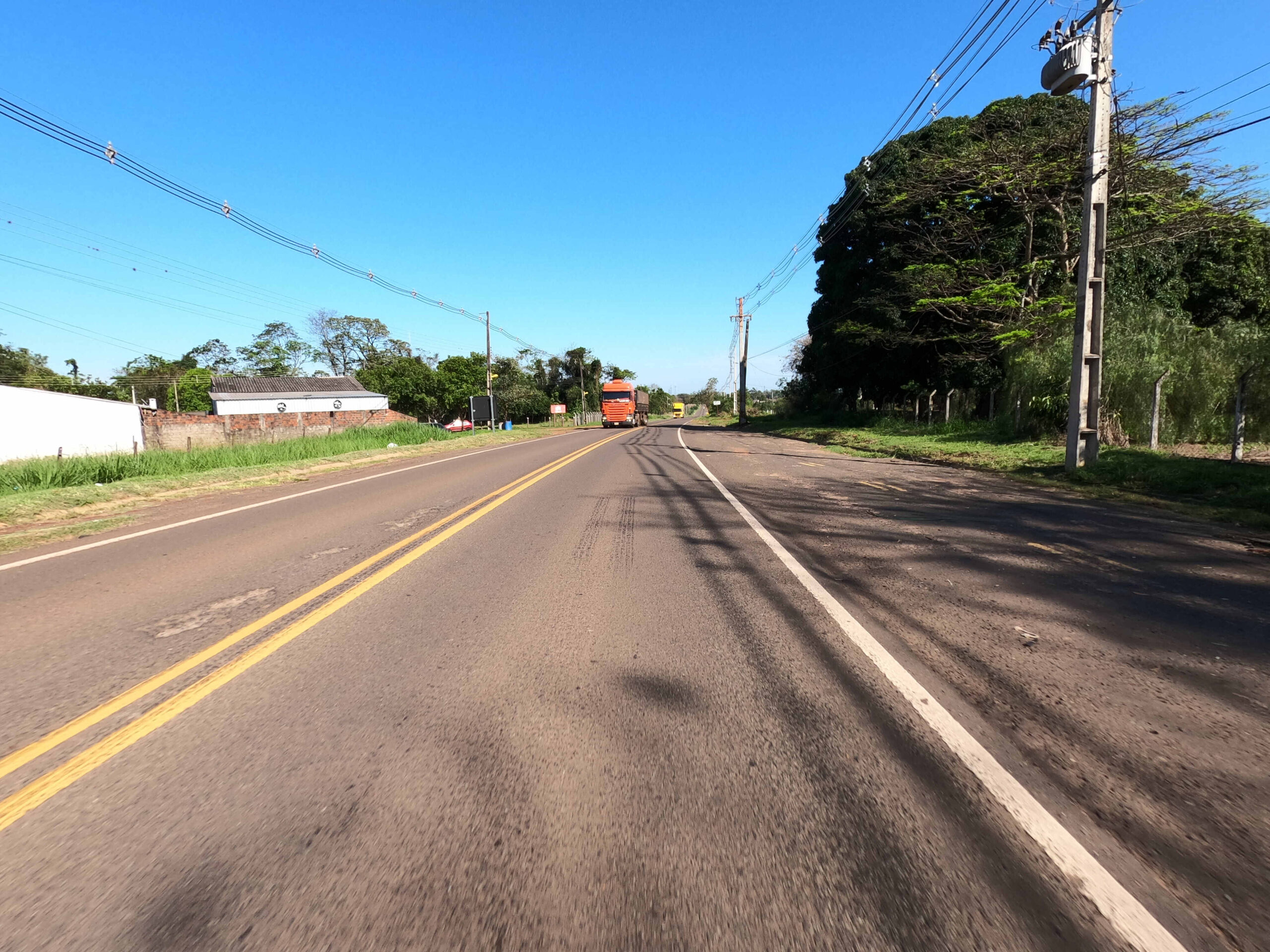 PR-218 entre Paranavaí e Amaporã