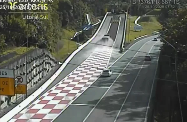 br-376 km 667 área de escape