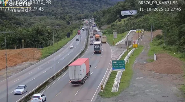 área de escape br-376