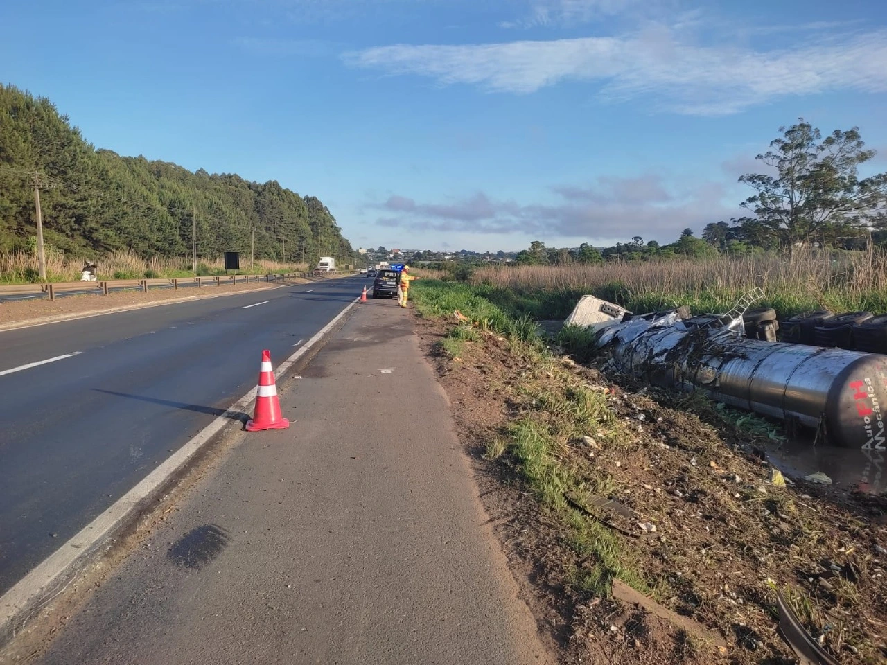 Sinistro com atropelamento de pedestre no km 405 da BR-376