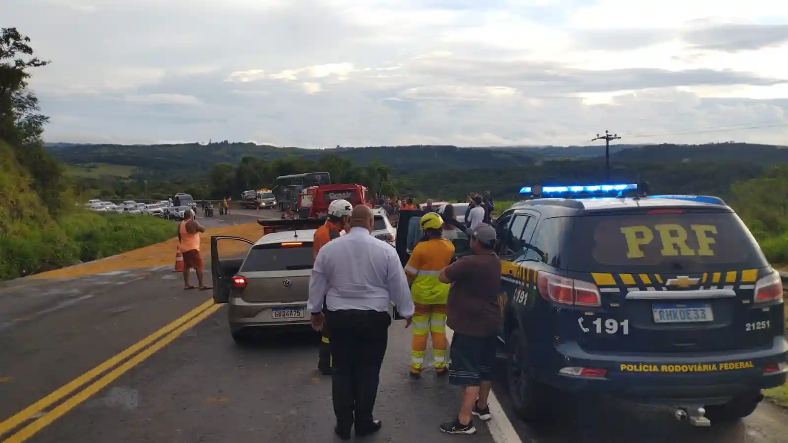 KM 341 na BR-376 acidente