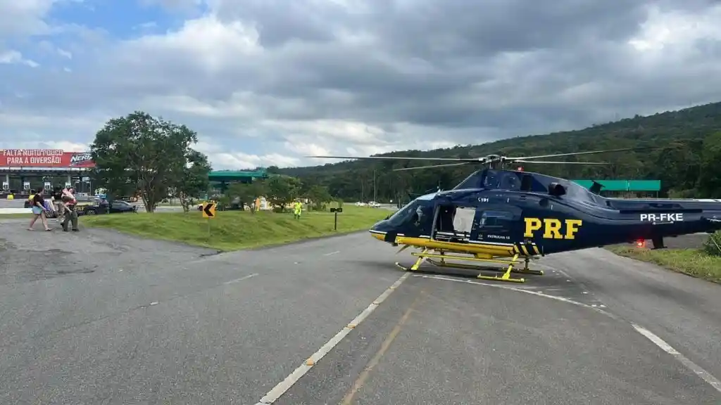 helicóptero da PRF criança