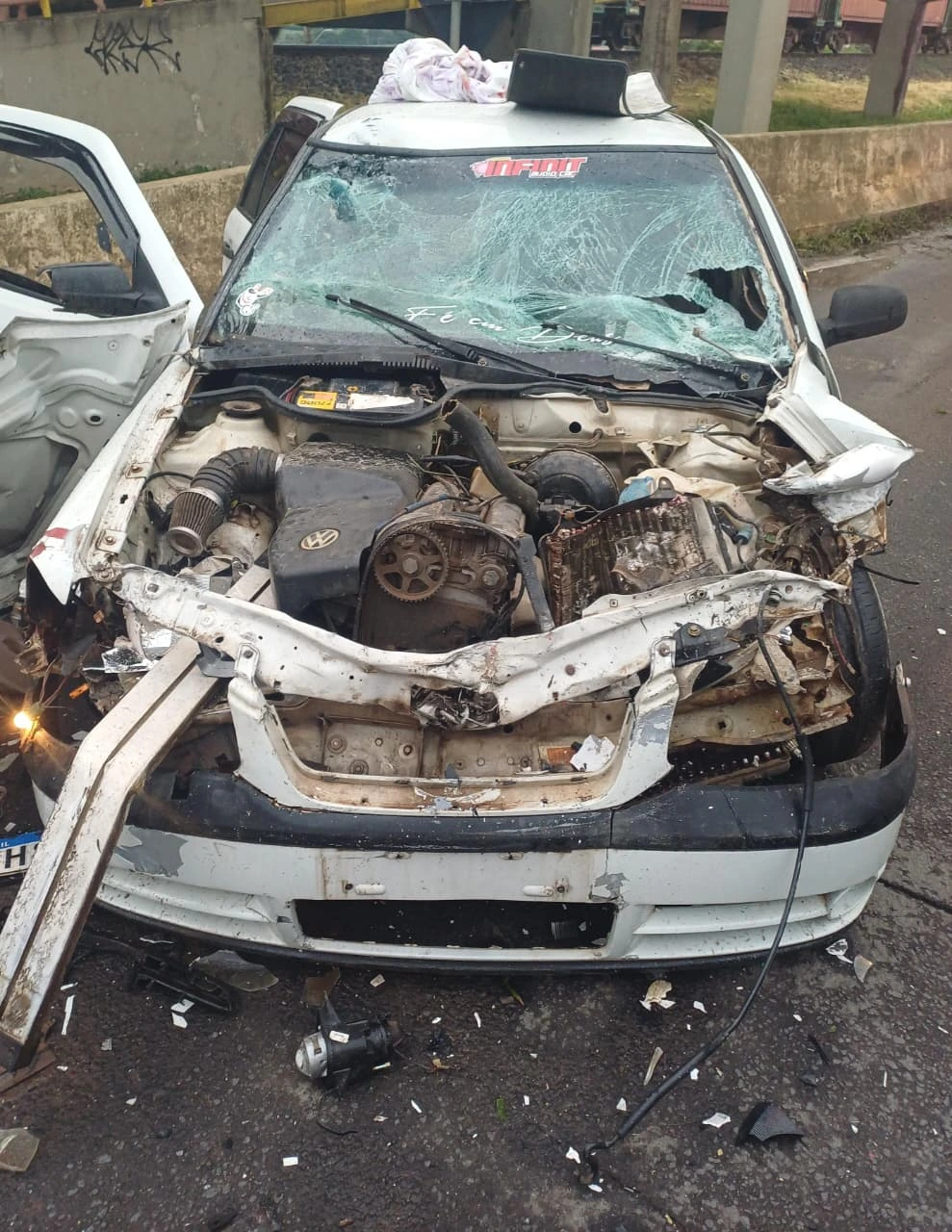 veículo VW br-373 ponta grossa