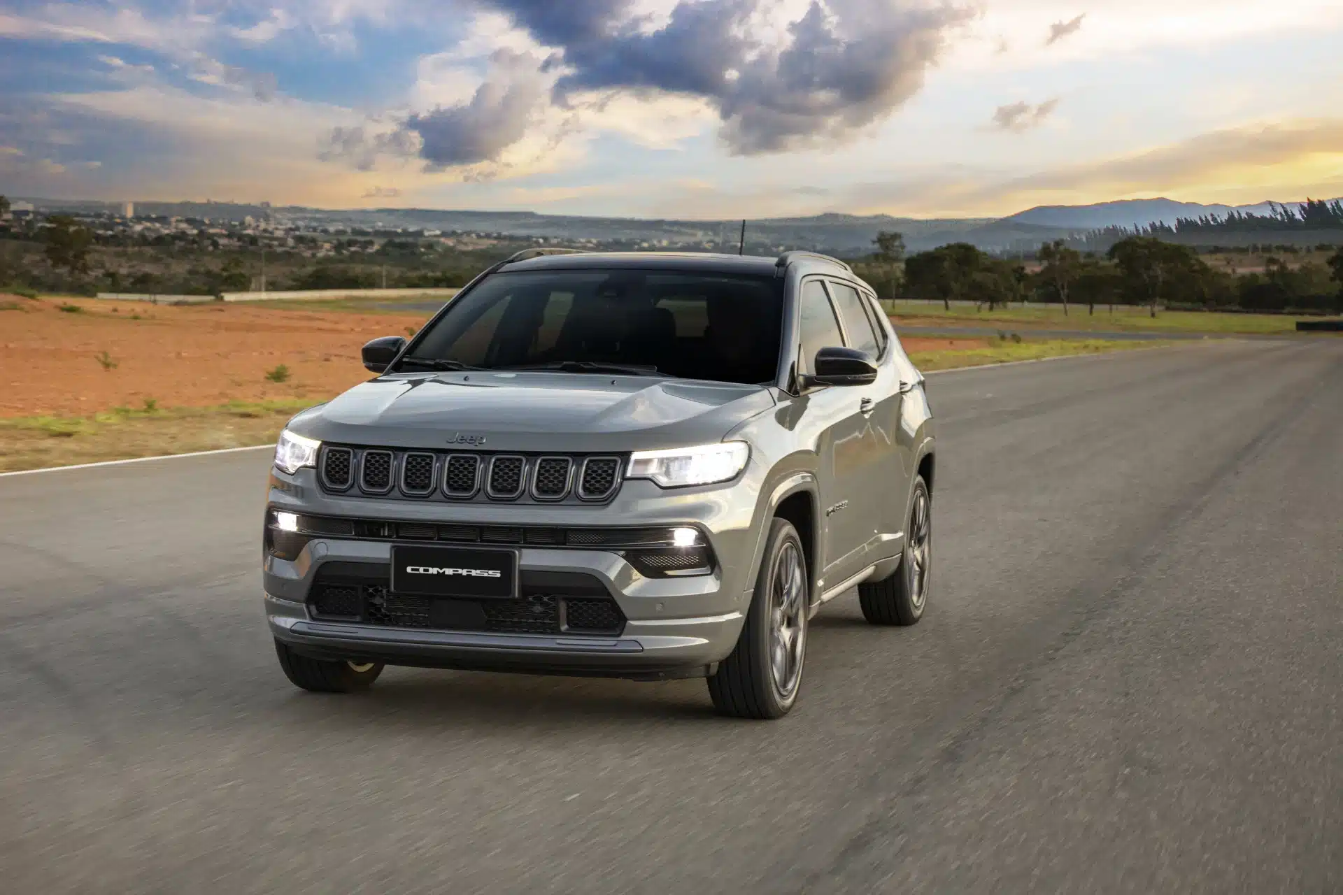 Jeep Compass atua