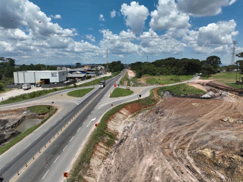 Paraná com a Via Araucária